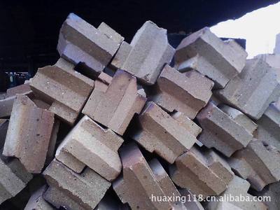 玉林耐火磚（一等品）價(jià)格及生產(chǎn)廠家——北流市華興耐火材料廠